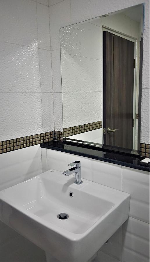 La Capannina Hotel Patong Zewnętrze zdjęcie